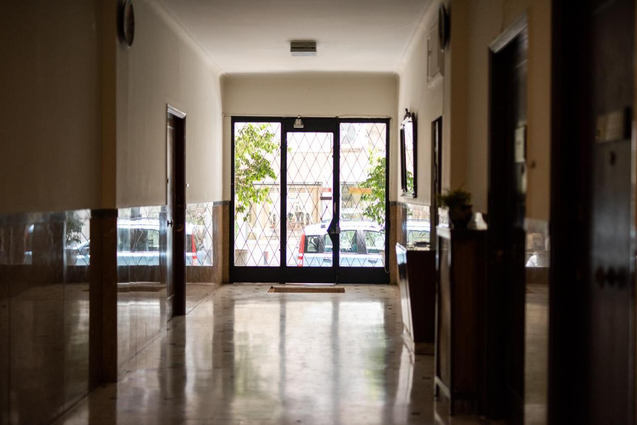 Two Bedroom Apt In Syntagma - Ermou Area Афіни Екстер'єр фото