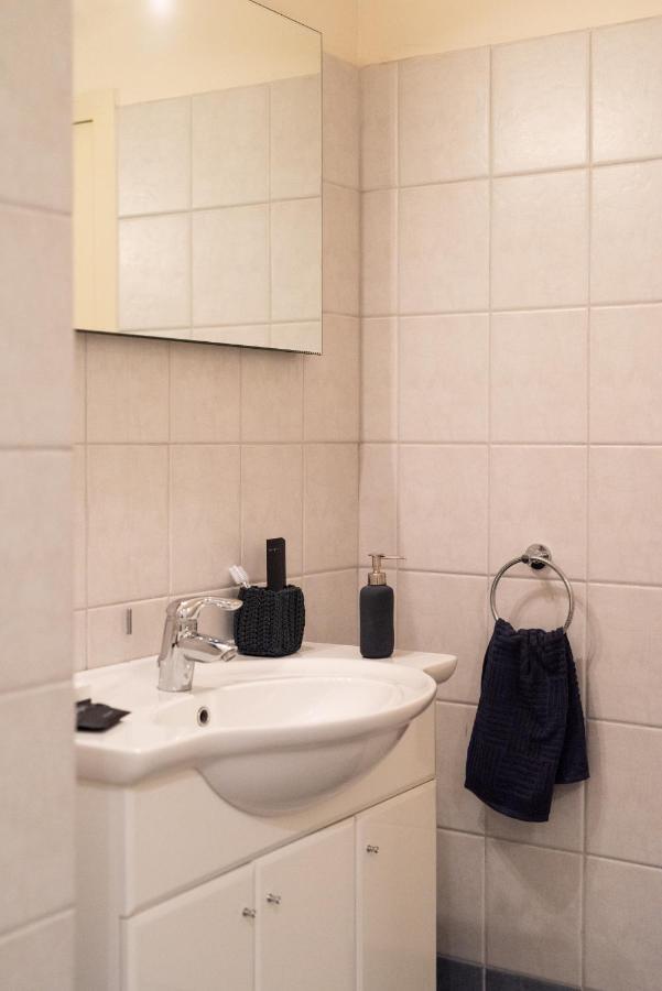 Two Bedroom Apt In Syntagma - Ermou Area Афіни Екстер'єр фото